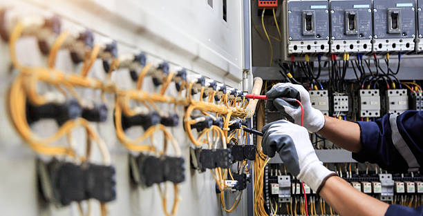 Professional Generator Installation technician working in Lakes of the Four Seasons, IN